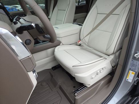 New 2026 GMC Yukon Denali image 30