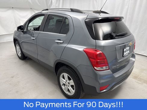 Used 2019 Chevrolet Trax LT w/ LT Convenience Package image 5