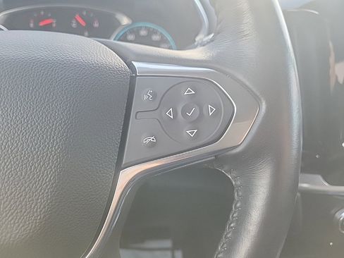 Used 2018 Chevrolet Traverse LT image 11