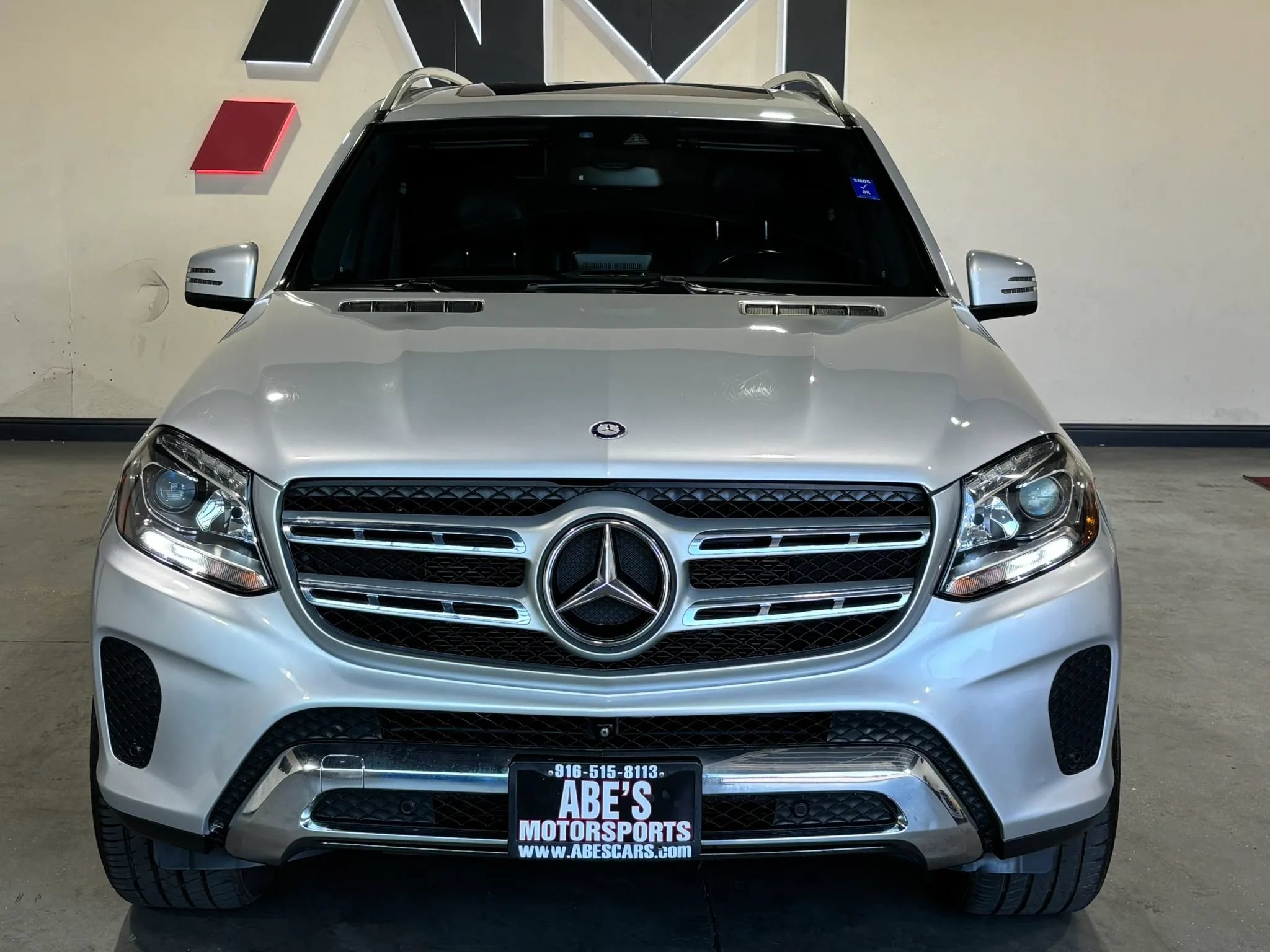 Used 2017 Mercedes-Benz GLS 450 4MATIC image 2