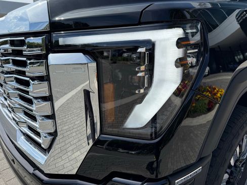 Used 2026 GMC Sierra 2500 Denali w/ Denali Reserve Package AWD/4WD image 46