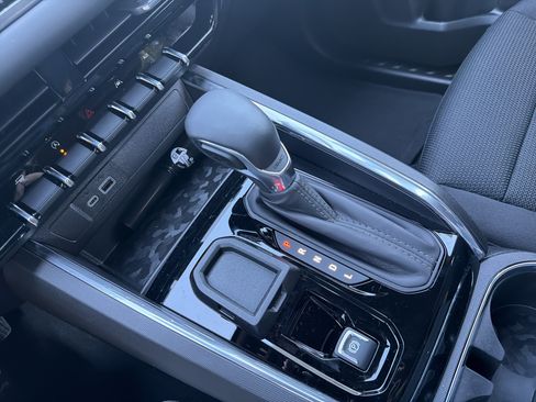 New 2026 GMC Canyon Elevation RWD image 26