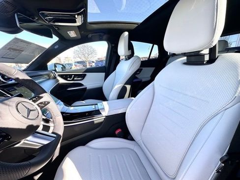 New 2026 Mercedes-Benz GLC 300 4MATIC image 18