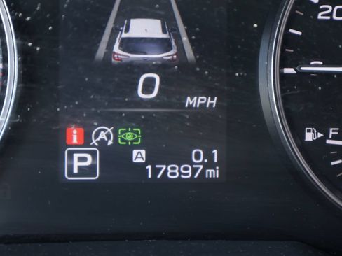 Used 2024 Subaru Outback Limited AWD/4WD image 2