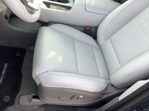 New 2026 Hyundai Palisade Limited image 9