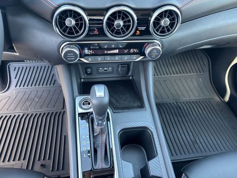 New 2025 Nissan Sentra SR w/ SR Premium Package image 18