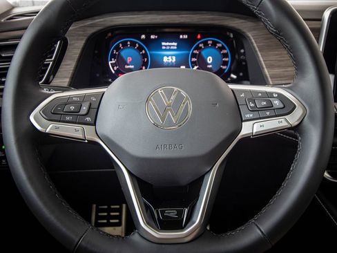 New 2026 Volkswagen Atlas SEL Premium R-Line AWD/4WD image 39