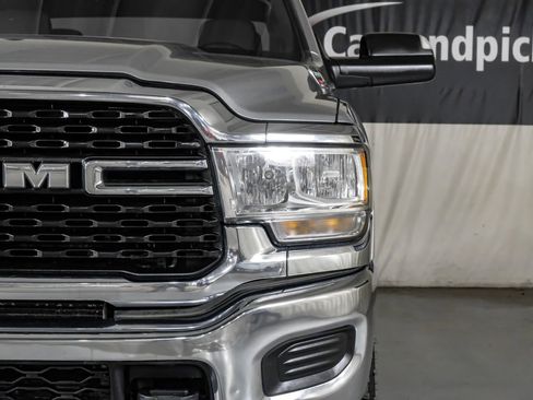 Used 2022 RAM 2500 Big Horn AWD/4WD image 39