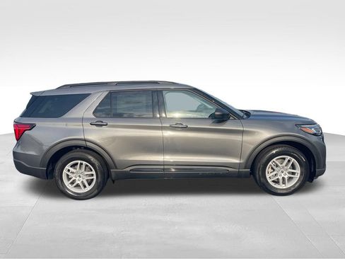 New 2026 Ford Explorer Active w/ Active Comfort Package RWD image 6