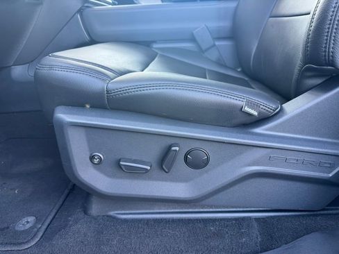 Used 2025 Ford Expedition Max Active image 6