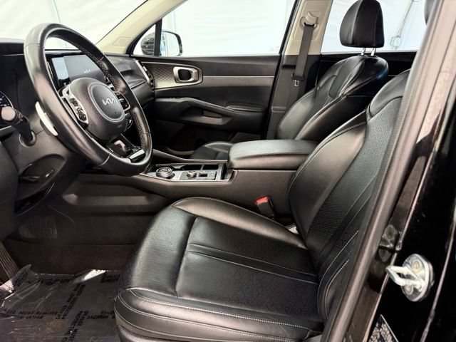Used 2022 Kia Sorento S AWD/4WD image 11