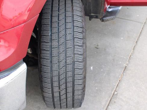 Used 2015 Ford F150 XLT w/ Equipment Group 302A Luxury image 13