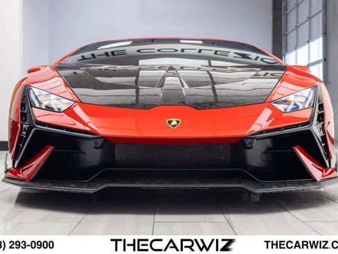 Used 2023 Lamborghini Huracan Tecnica RWD image 10