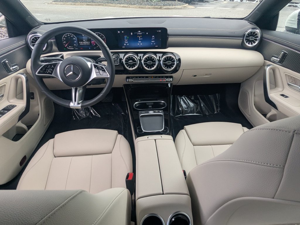 Certified 2026 Mercedes-Benz CLA 250 image 2