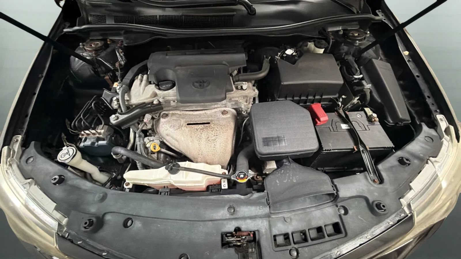 Used 2013 Toyota Camry SE FWD image 21