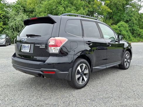 Used 2017 Subaru Forester 2.5i Limited AWD/4WD image 4