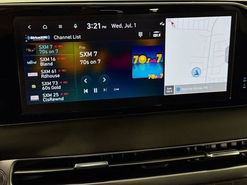 Used 2025 Hyundai Palisade Calligraphy AWD/4WD image 19