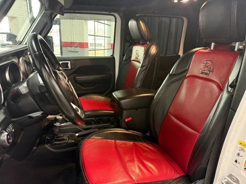 Used 2020 Jeep Gladiator Sport w/ Quick Order Package 24S image 19