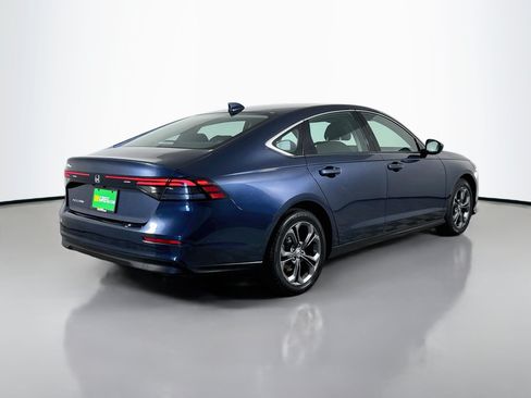 Used 2023 Honda Accord EX image 10