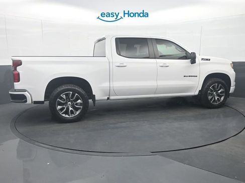 Used 2022 Chevrolet Silverado 1500 RST AWD/4WD image 8