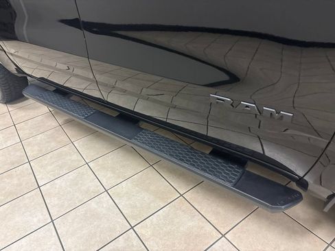 Used 2020 RAM 1500 Big Horn AWD/4WD image 40