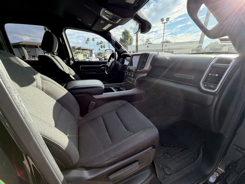 Used 2020 RAM 1500 Big Horn RWD image 15