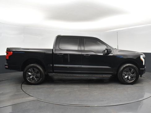 Used 2024 Ford F150 Lightning Lariat image 8
