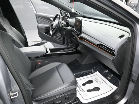 Used 2023 Volkswagen ID.4 Pro S RWD image 30