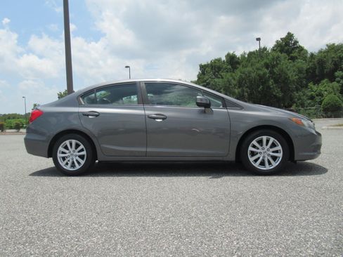 Used 2012 Honda Civic EX-L image 2