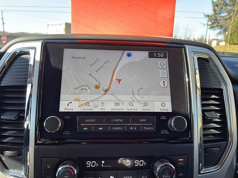 Used 2020 Nissan Titan SV w/ SV Convenience Package image 22