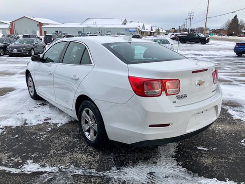 Used 2016 Chevrolet Malibu LT image 5