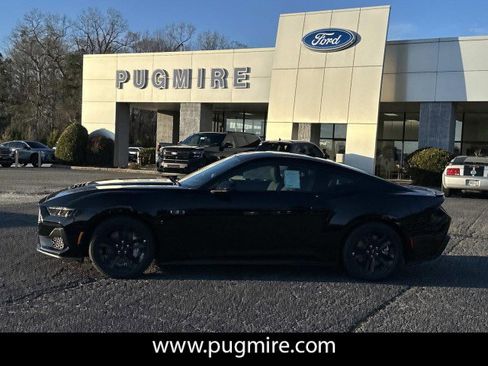 New 2026 Ford Mustang GT image 4