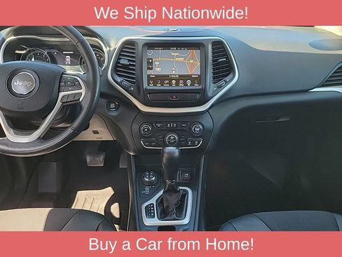 Used 2015 Jeep Cherokee Trailhawk w/ Comfort/Convenience Group AWD/4WD image 12