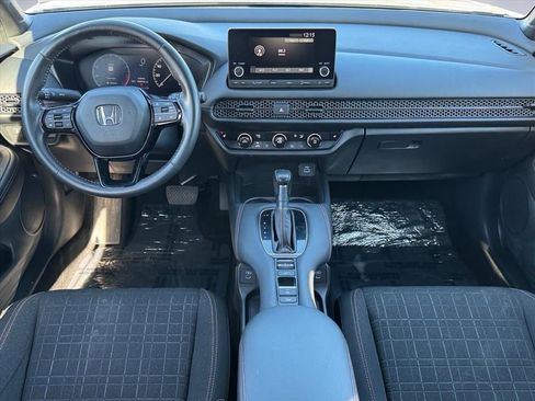 Used 2024 Honda HR-V Sport image 11