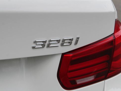 Used 2016 BMW 328i xDrive Sedan AWD/4WD image 41