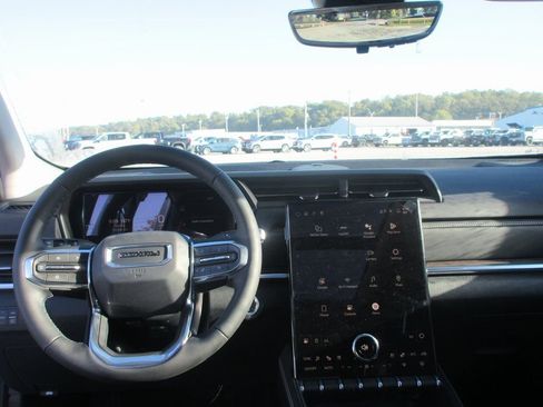 New 2026 GMC Terrain Denali AWD/4WD image 15