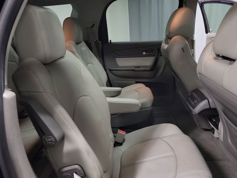 Used 2017 GMC Acadia Limited SLT image 26