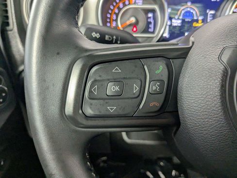 Used 2022 Jeep Wrangler Unlimited Sport w/ Sun And Sound Package AWD/4WD image 15