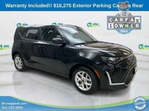 Used 2024 Kia Soul LX w/ Option Group 015 FWD image 3