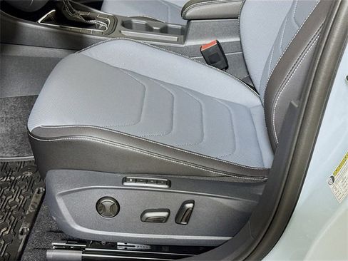 New 2025 Volkswagen Jetta SEL image 17