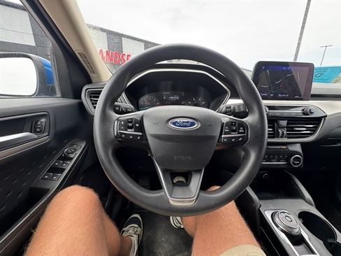 Used 2020 Ford Escape SE AWD/4WD image 13