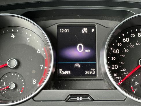 Certified 2021 Volkswagen Tiguan S FWD image 27