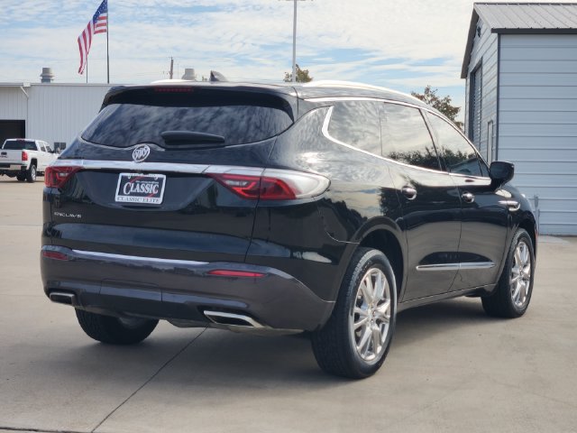 Used 2022 Buick Enclave Essence w/ Experience Buick Package FWD image 7