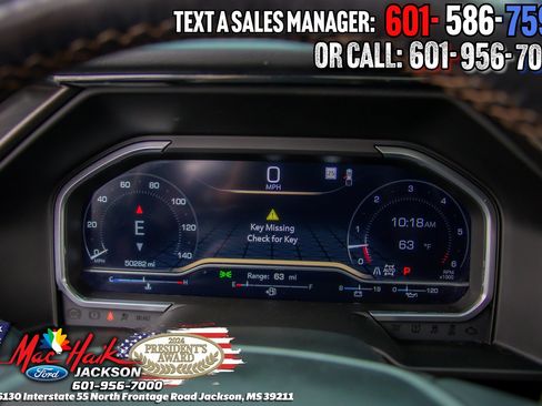 Used 2023 GMC Sierra 1500 AT4 w/ AT4 Premium Package image 15