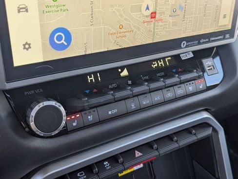 Used 2024 Toyota Tundra Platinum image 25