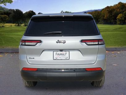 New 2025 Jeep Grand Cherokee L Altitude