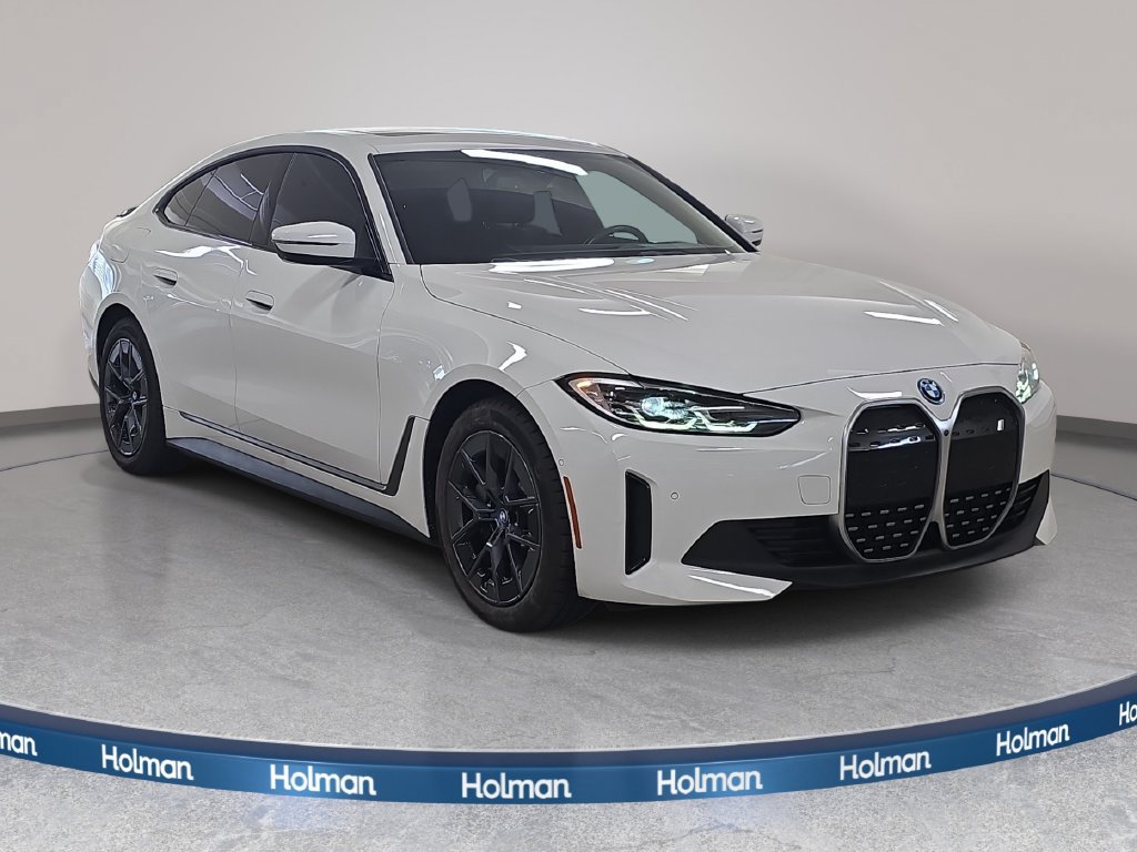 Used 2023 BMW i4 eDrive35 w/ Premium Package RWD image 4