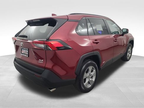 Used 2025 Toyota RAV4 XLE image 5