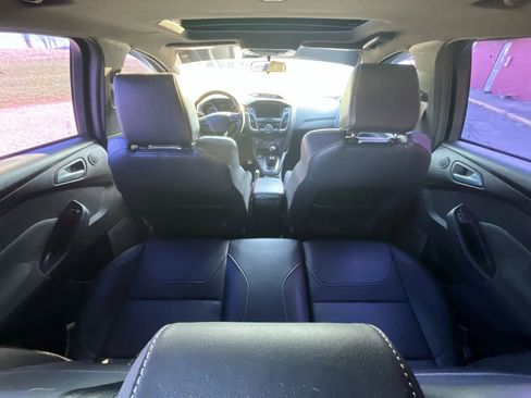 Used 2017 Ford Focus ST image 18