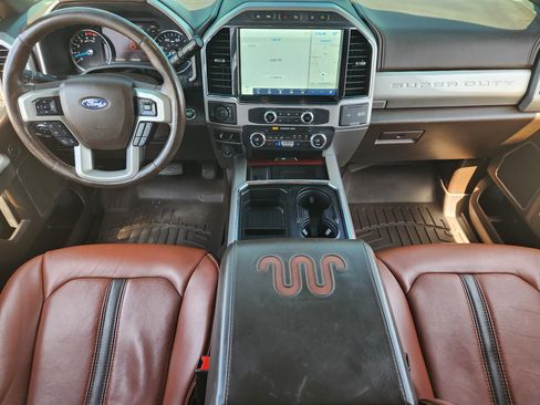 Used 2022 Ford F250 King Ranch w/ King Ranch Ultimate Package AWD/4WD image 25